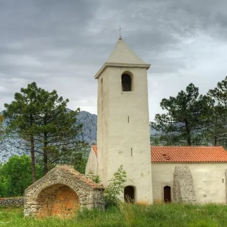 Maison d'hôtes In Starigrad-paklenica With Terrace, Air Conditioning, Wifi 627-6 *